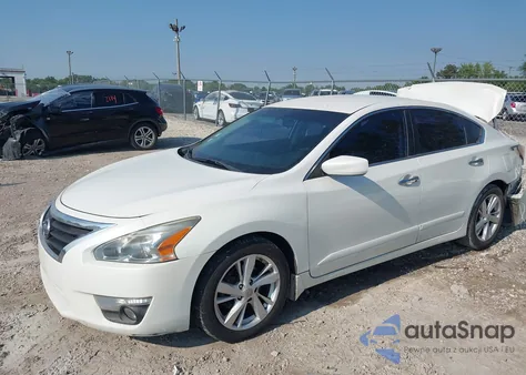2015 Nissan Altima 2.5/2.5 S/2.5 Sl/2.5 Sv z USA, uszkodzony, nr VIN 1N4AL3AP8FC190393